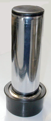 Waste plug plunger with neoprene seal